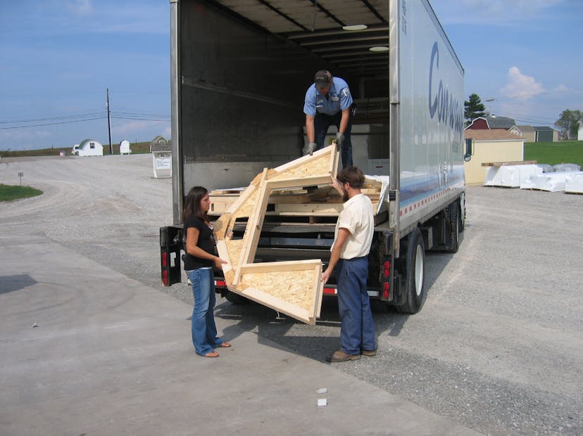 Customer is responsible for providing a minimum of two people at the time of delivery to help unload the kit